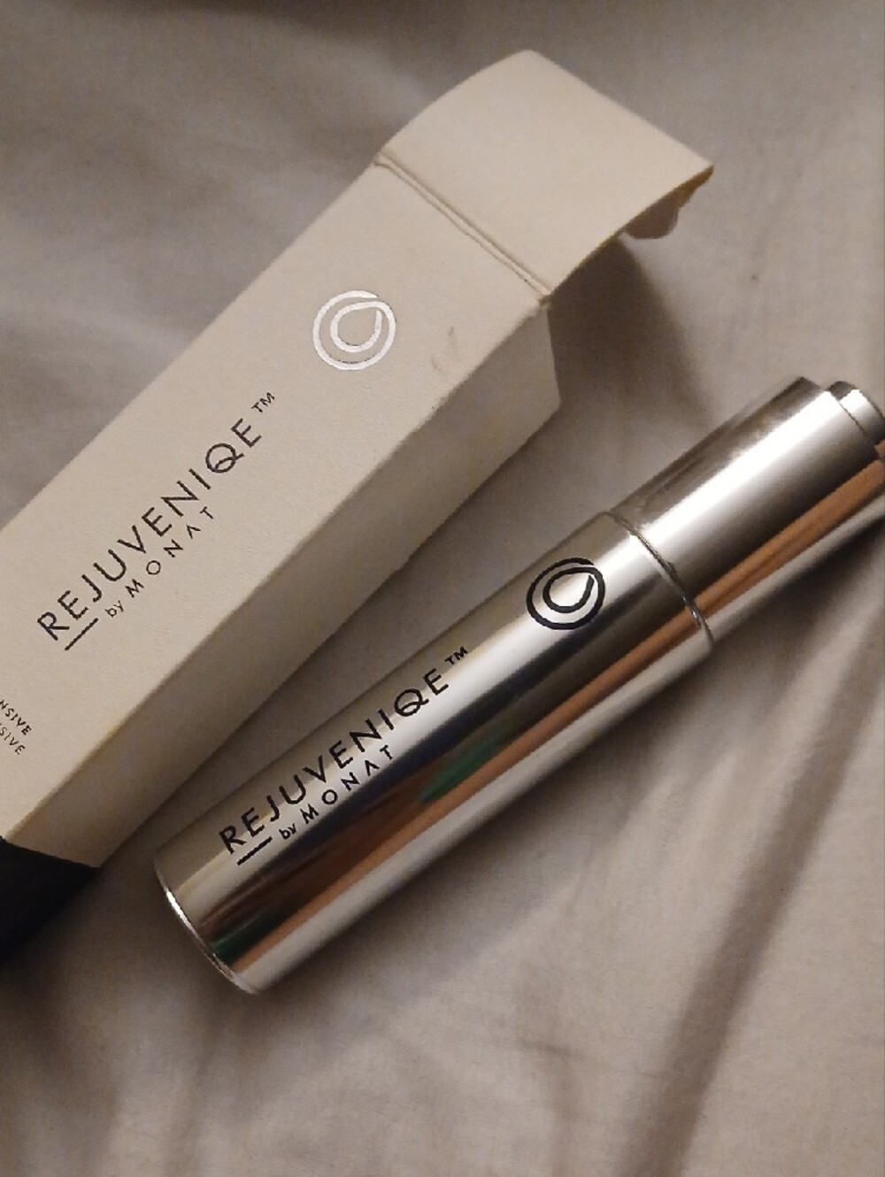 Rejuveniqe by Monat Oil Intensive